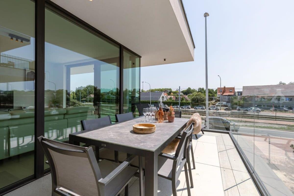 New, Luxurious And Modern Apartment With Private Parking Коксейде Экстерьер фото