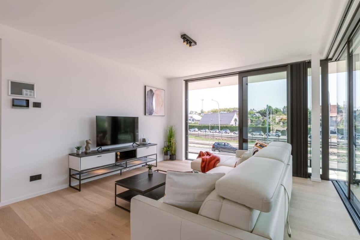 New, Luxurious And Modern Apartment With Private Parking Коксейде Экстерьер фото